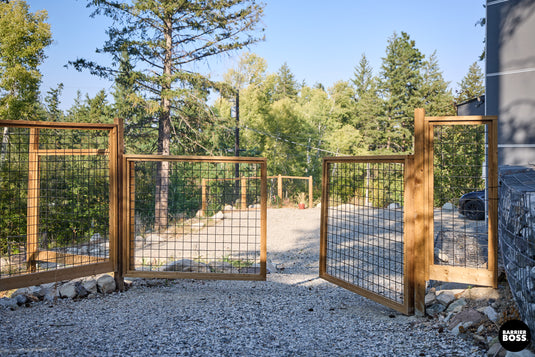 Black Hog Wire Fence Panels (Framed or Unframed) - The Rigid Panel