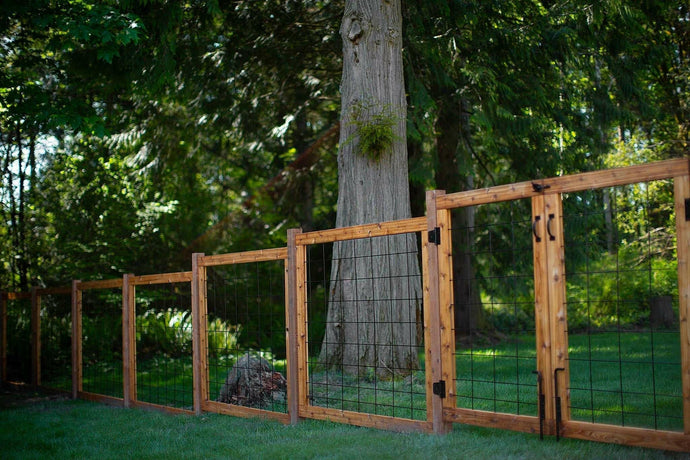 5 Creative Ways to Use Hog Wire Fence Panels in Your Backyard