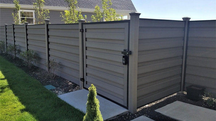 Is a Horizontal Fence Right for You? Exploring the Aesthetics and Functionality