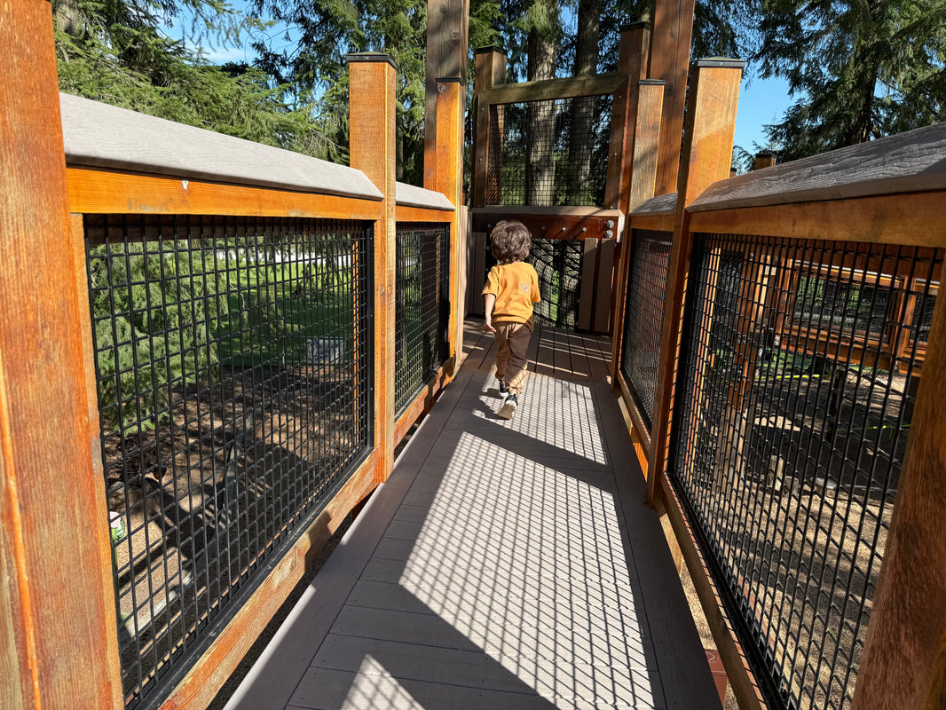 Black Hog Wire Deck Railing Panels (Framed or Unframed) - The Boreal - BarrierBoss™