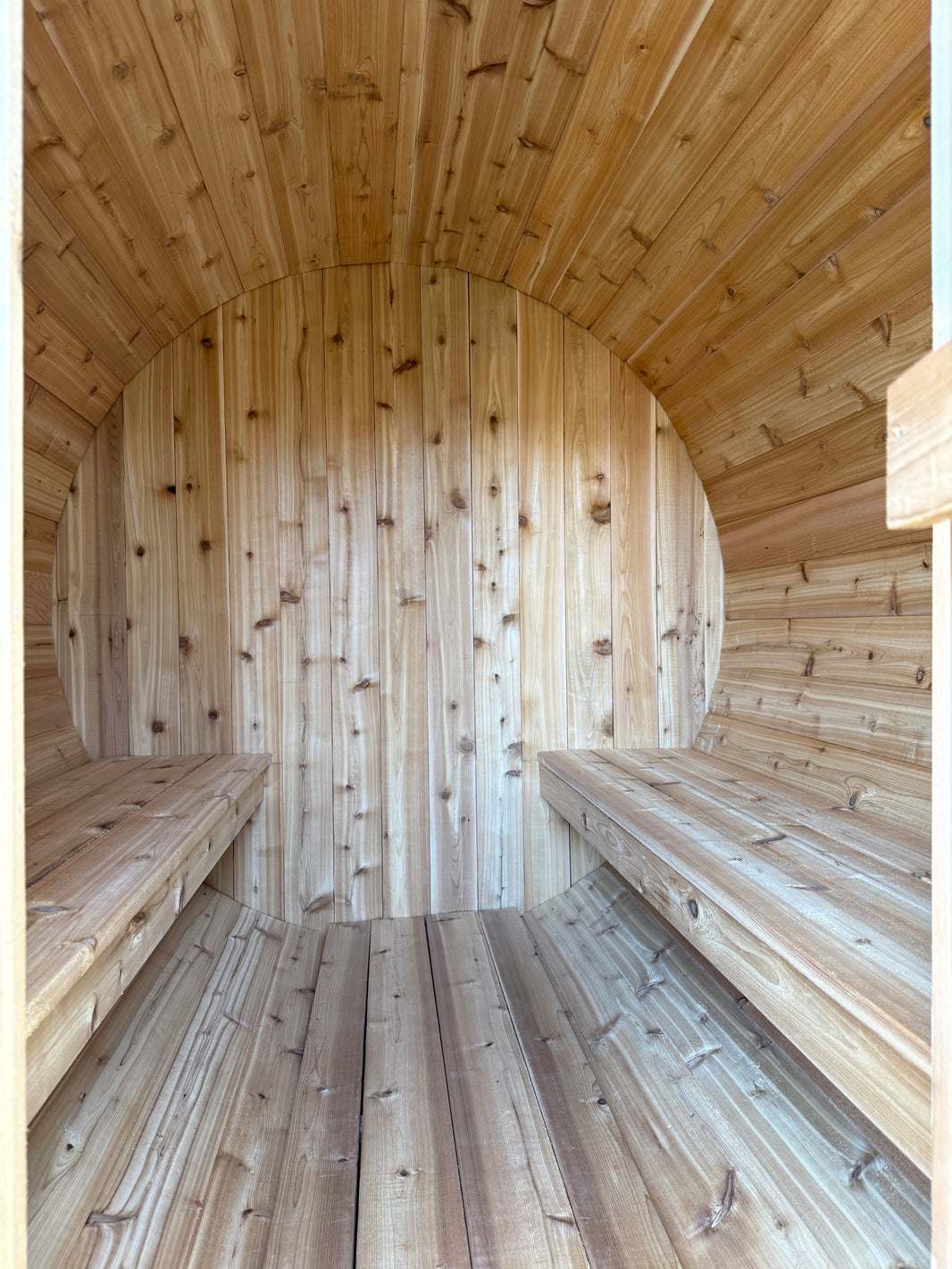 Barrel Sauna – Traditional Western Red Cedar Sauna - The Chesapeake - BarrierBoss™