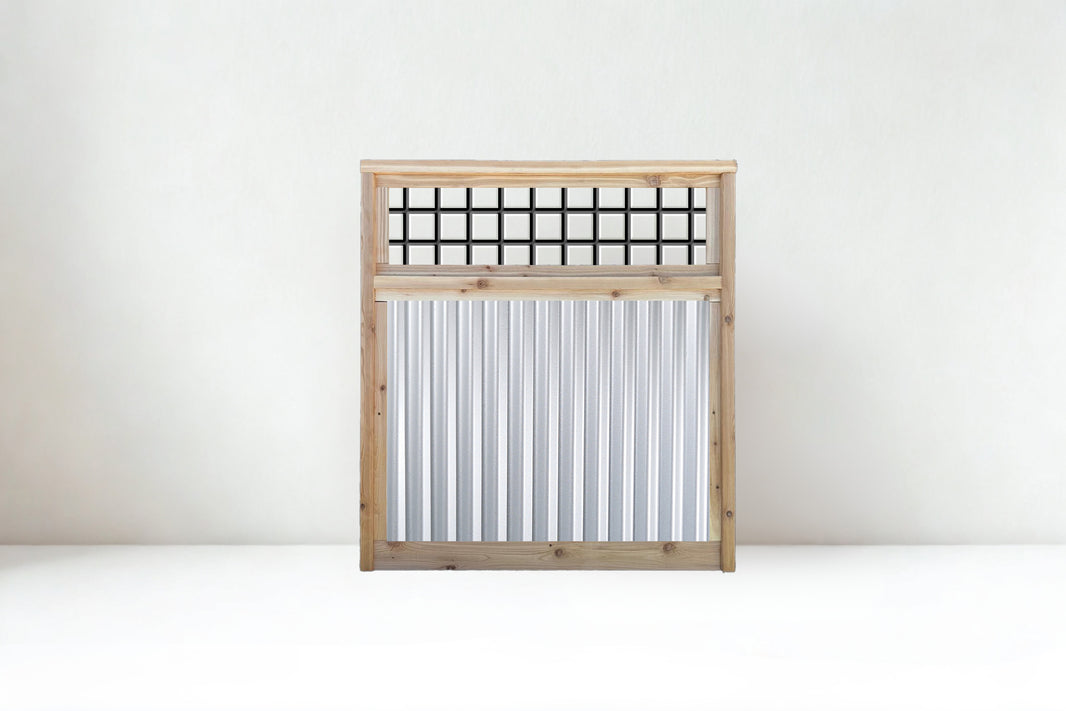 Corrugated Metal Fence with Hog Wire Fence Toppers - The Cabot Panel - BarrierBoss™