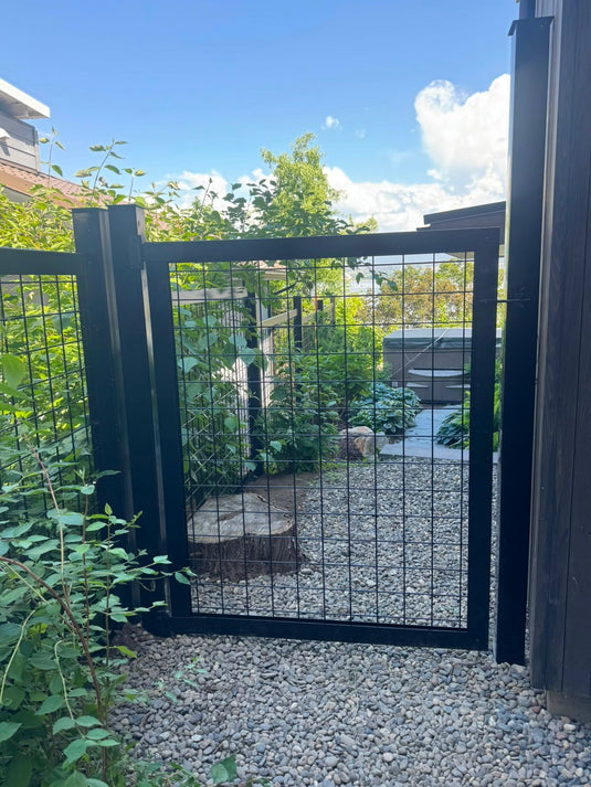 Zero-Maintenance Hog Wire Fence Gate