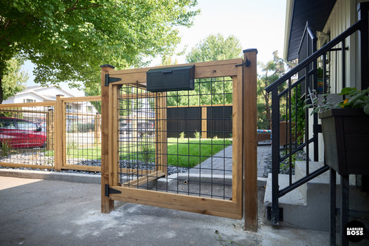 Black Hog Wire Fence Panels (Framed or Unframed) - The Rigid Panel