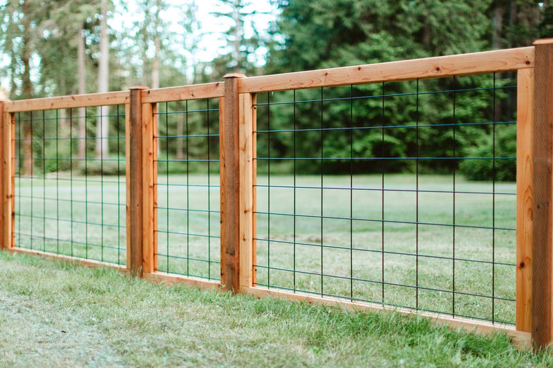 Load image into Gallery viewer, Hog Wire Fence Panel - Black, Gauge 6 Heavy Duty 6&#39; x 8&#39; Hog Fence Panels
